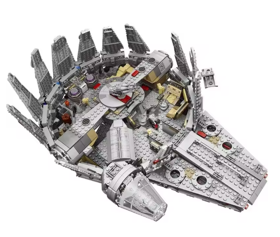 Falcon Spaceship Bricks Set – Spacecraft Building Kit for Kids (And not only)