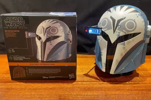 Female Warrior Cosplay Helmet Mask – Wearable Costume Prop for Halloween & Conventions